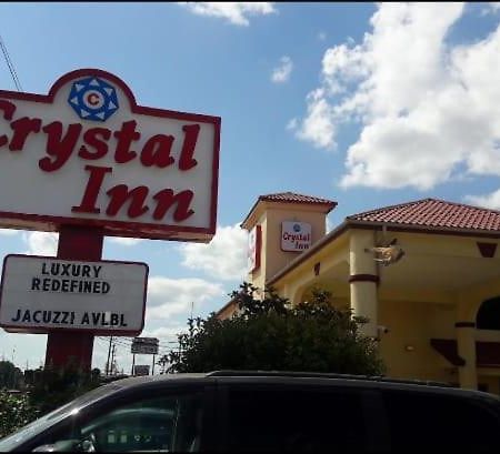 Crystal Inn 249 North Louetta Exterior photo